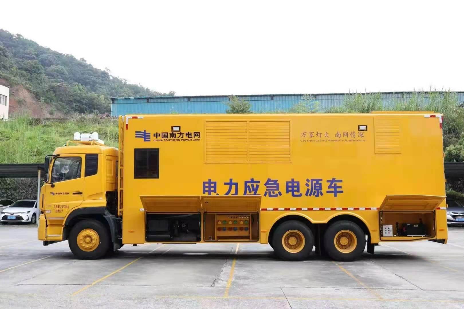 龙华安康大型柴油发电机发电车UPS电源出租租赁